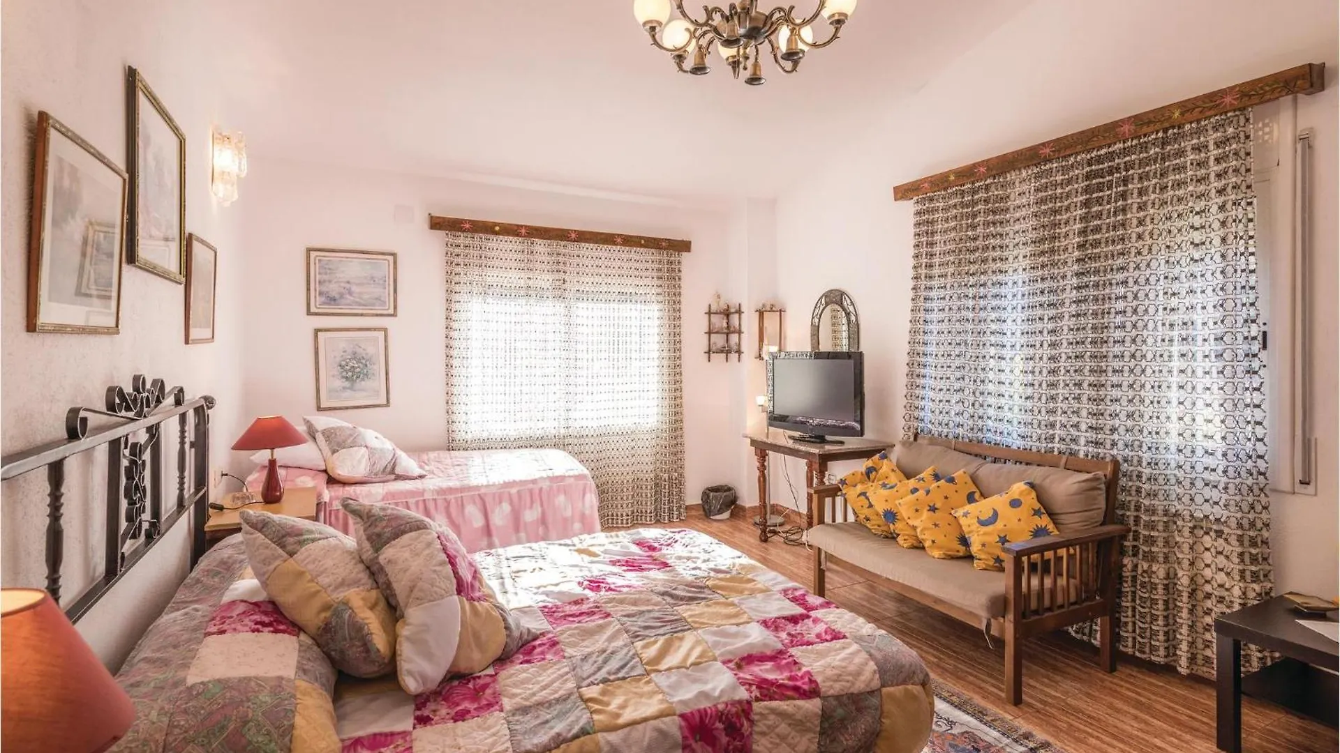 Σπίτι διακοπών Lovely Home In Vidreres With Kitchen